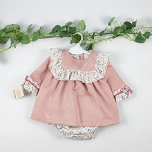 Load image into Gallery viewer, Pink floral Vintage style Dress